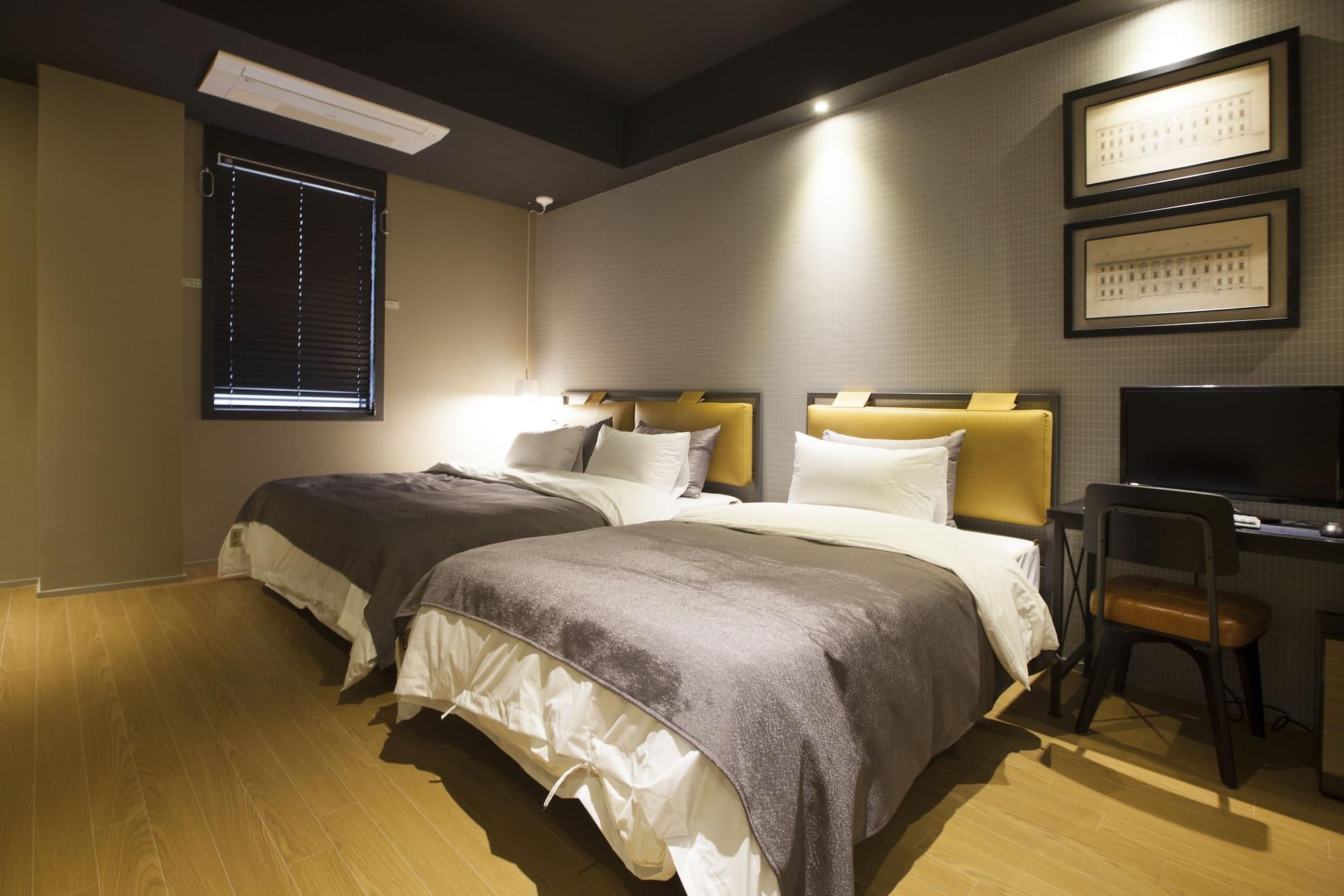 Brown Dot Hotel Cshangvon Kültér fotó