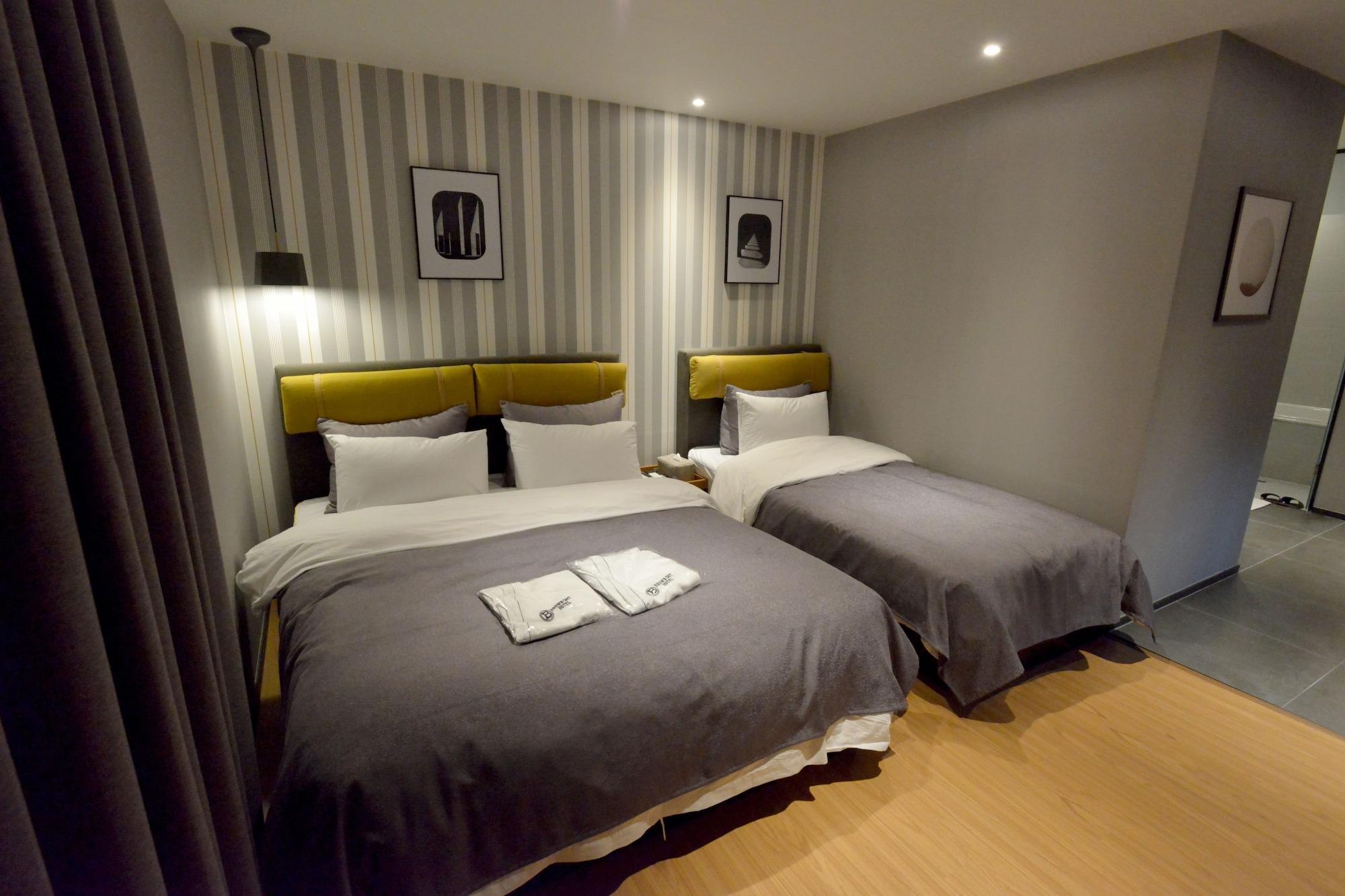 Brown Dot Hotel Cshangvon Kültér fotó